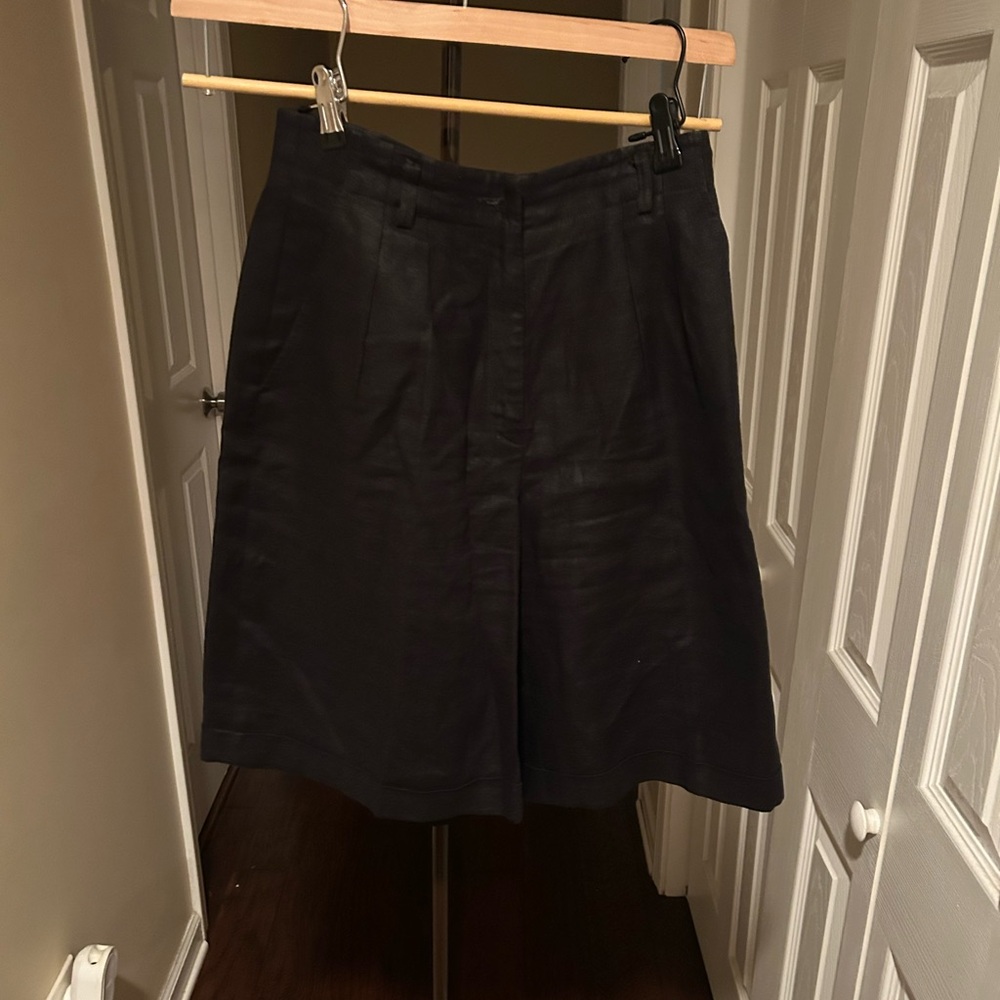 Binary Black Pleated high waisted linen Shorts